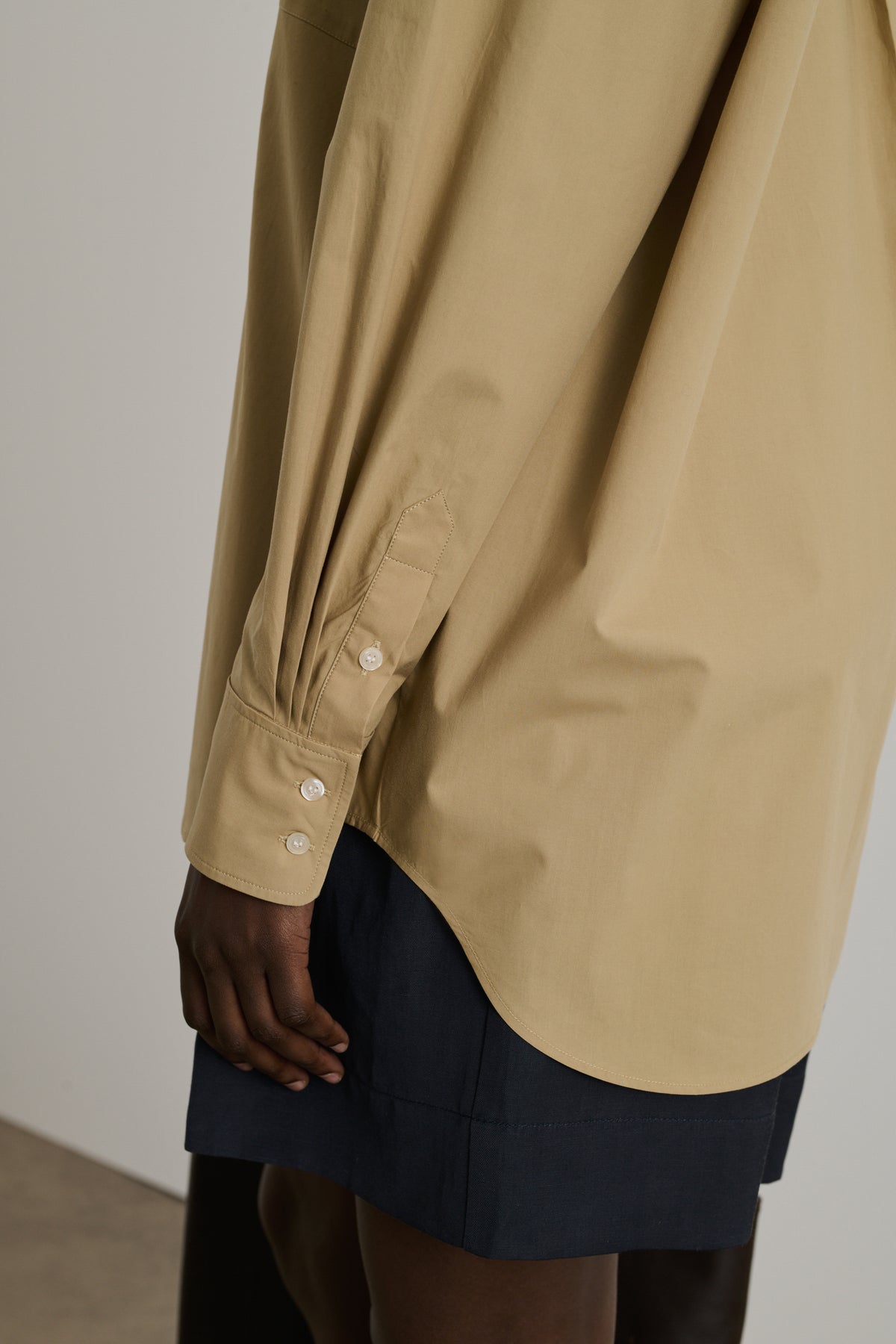 Carlotta Shirt - Dark Beige - Cotton - Women