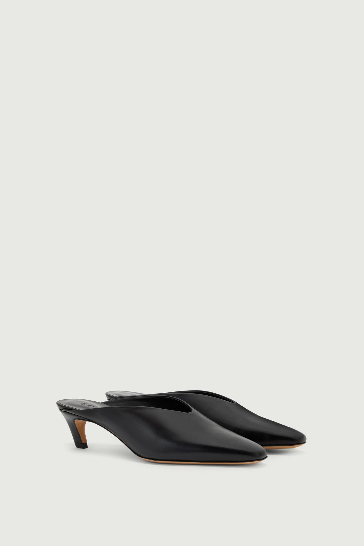 Amalie mules - Black Leather with Heel - Soeur vue 4